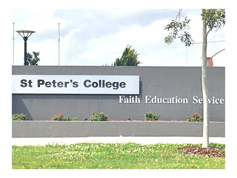 36 Ferrari Drive, Cranbourne East VIC 3977