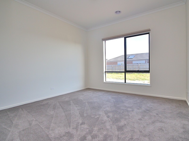 40 Verdant Avenue, Officer VIC 3809