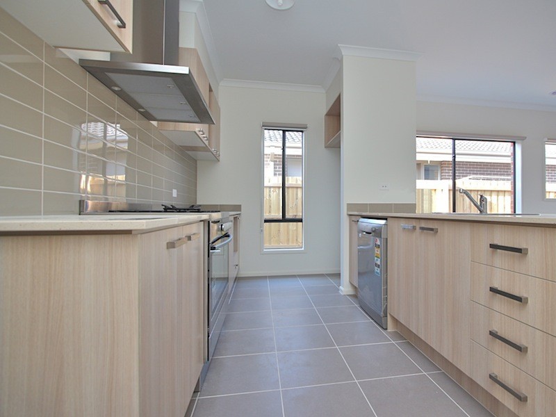 40 Verdant Avenue, Officer VIC 3809