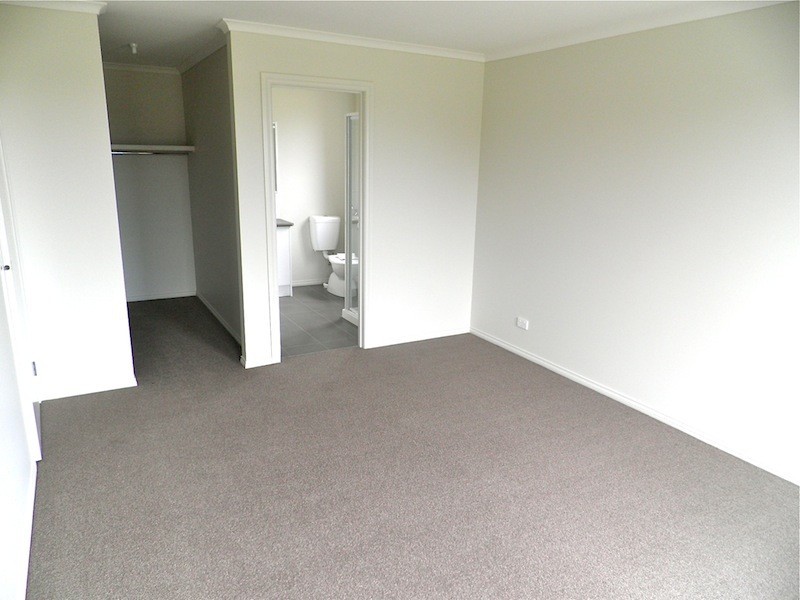 135 Blue horizons Way, Pakenham VIC 3810
