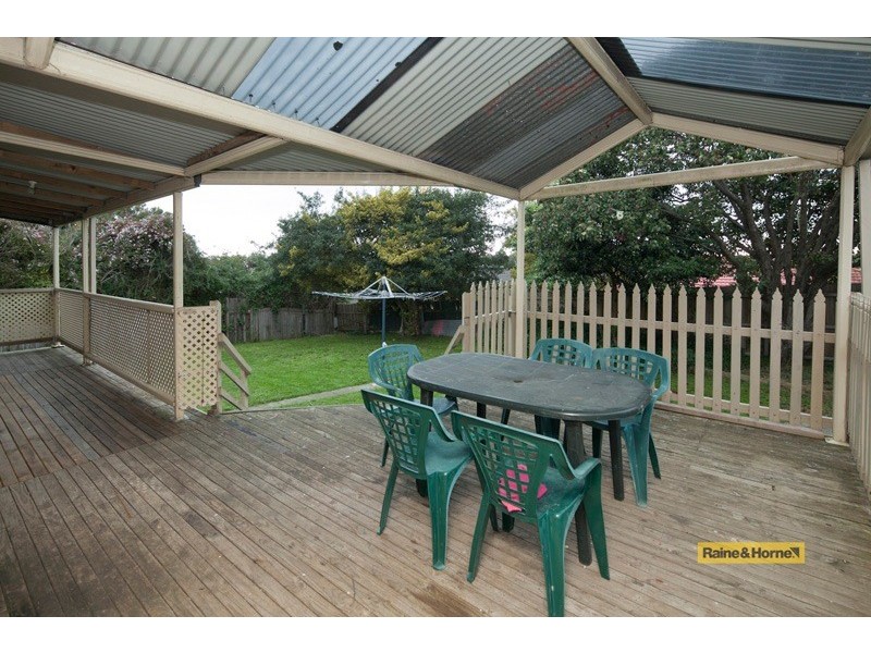 7 Deveney Street, Pakenham VIC 3810