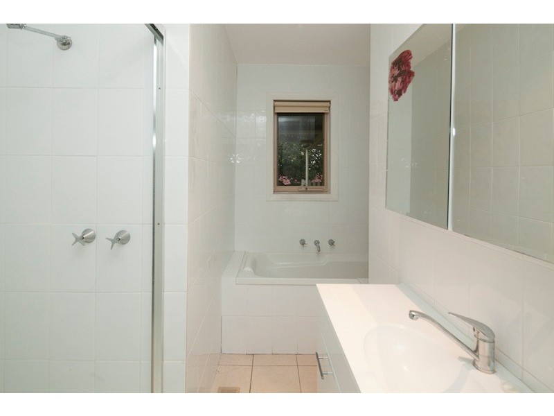 7 Deveney Street, Pakenham VIC 3810