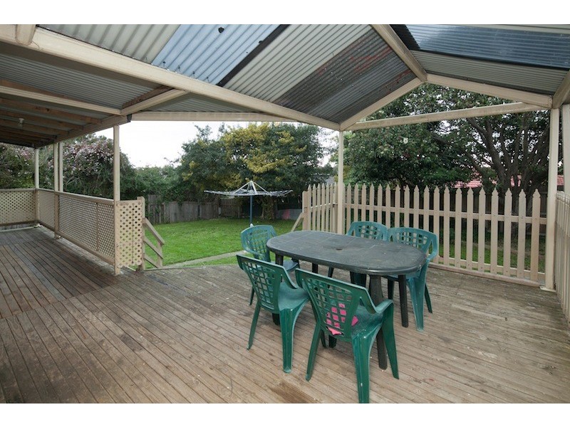 7 Deveney Street, Pakenham VIC 3810