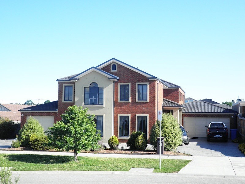 16 Meg way, Berwick VIC 3806