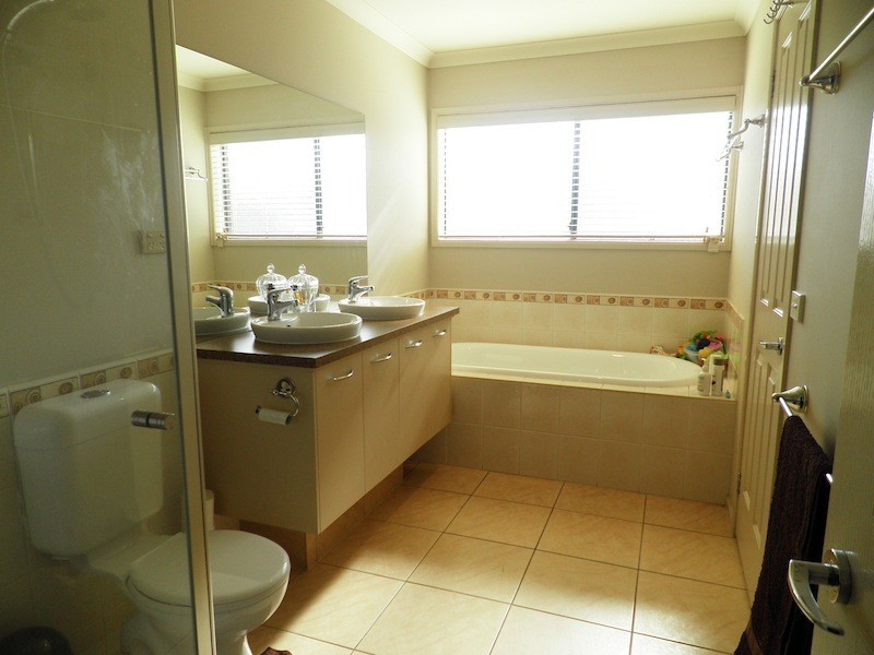 16 Meg way, Berwick VIC 3806