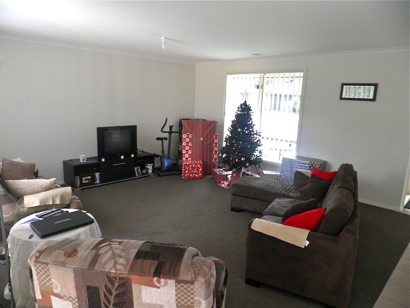 48 Manna Gum Drive, Pakenham VIC 3810