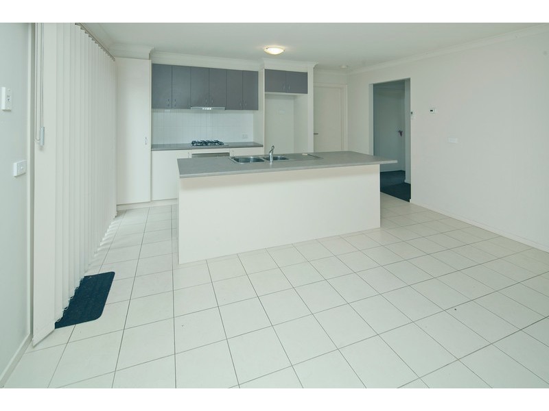 38 Grand Central Bulavard, Pakenham VIC 3810