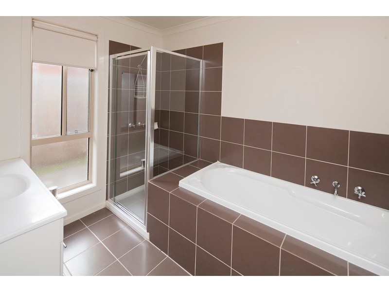 38 Grand Central Bulavard, Pakenham VIC 3810