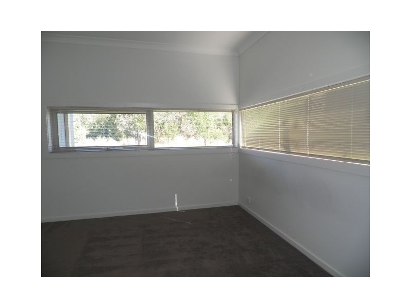 6 Algerd Way, Pakenham VIC 3810