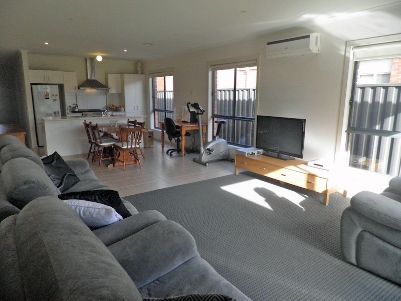 20 Elderberry Way, Pakenham VIC 3810