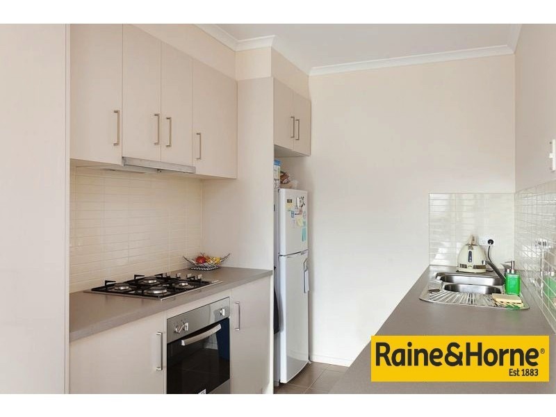7 Cascade Way, Pakenham VIC 3810