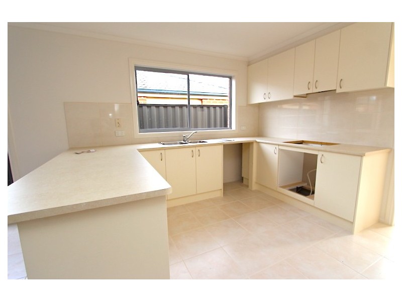 Pakenham VIC 3810