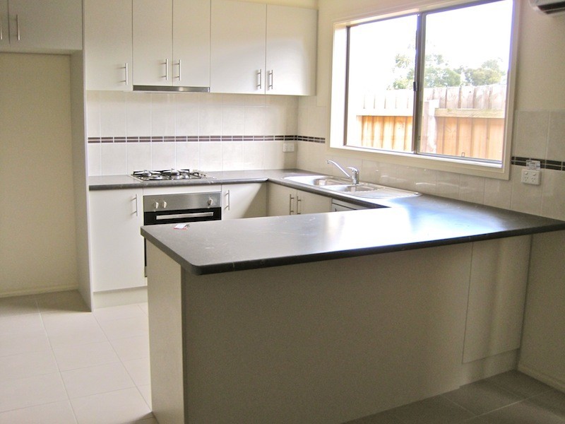 Unit 14/108 Ahern Road, Pakenham VIC 3810