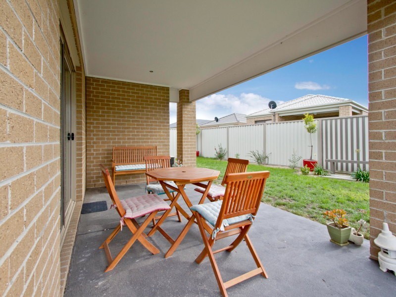 19 Serenity Street, Pakenham VIC 3810