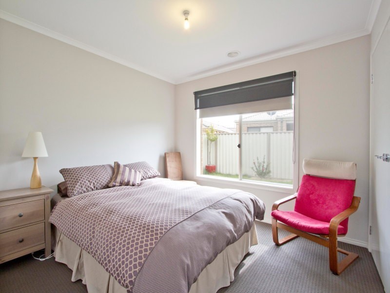 19 Serenity Street, Pakenham VIC 3810