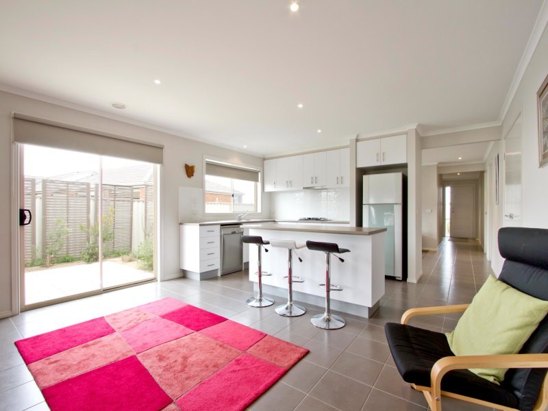 19 Serenity Street, Pakenham VIC 3810