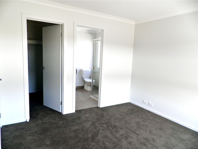 Lot 201 Edenbrook Circuit, Pakenham VIC 3810