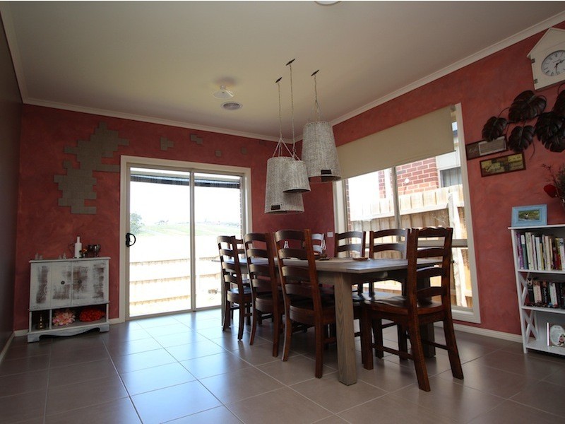 38 Ayesha Rise, Pakenham VIC 3810