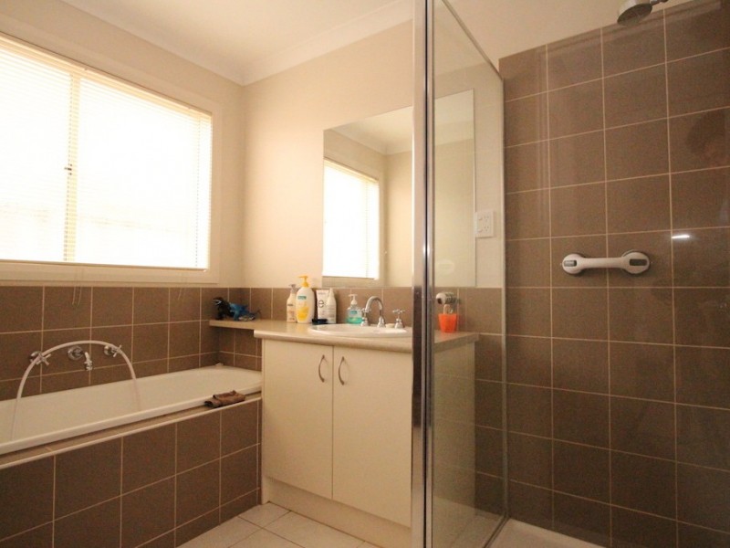 5 Faldo Place, Cranbourne North VIC 3977