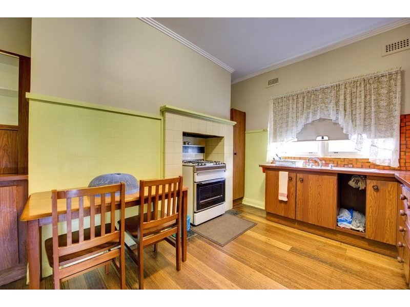 6 Snodgrass Street, Pakenham VIC 3810