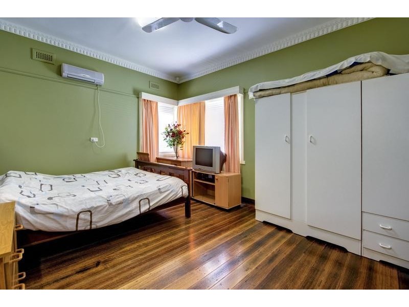 6 Snodgrass Street, Pakenham VIC 3810