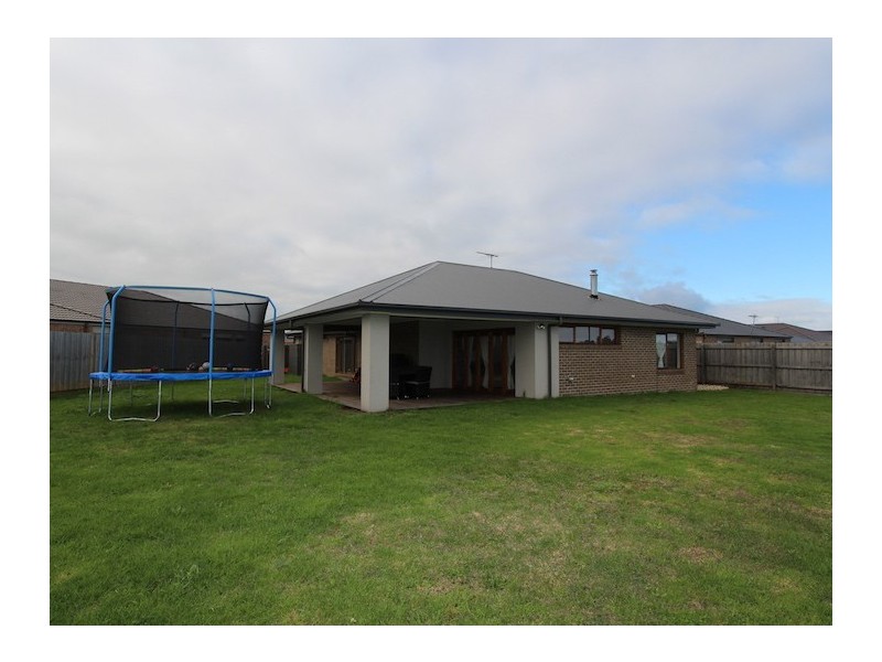 14 Dwyer Court, Koo Wee Rup VIC 3981