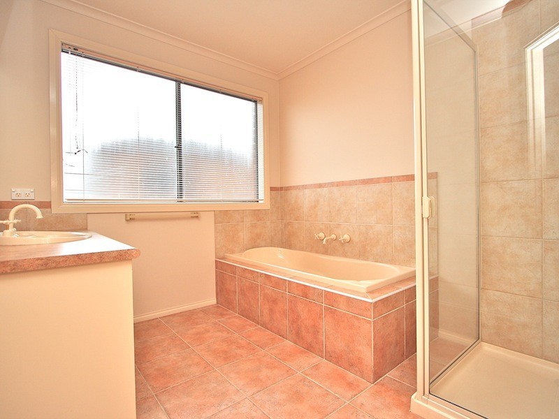 5 Evergold Close, Narre Warren South VIC 3805