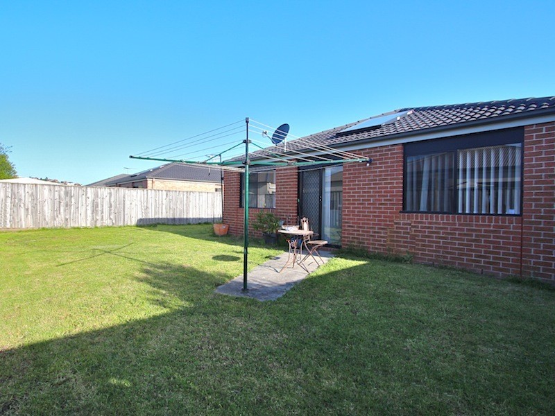 25 Syme Road, Pakenham VIC 3810