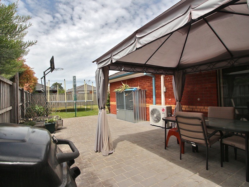 22 Spring Circuit, Pakenham VIC 3810