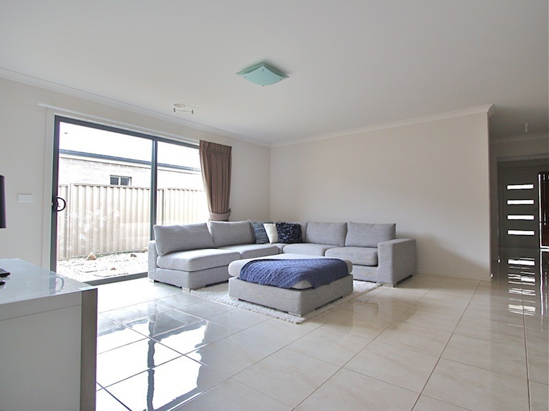 10 Villella Drive, Pakenham VIC 3810