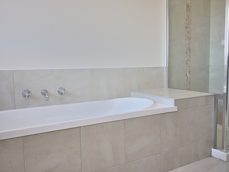 5/124 Ahern Road, Pakenham VIC 3810