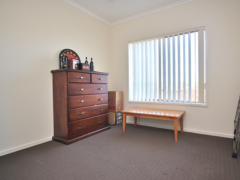 5/124 Ahern Road, Pakenham VIC 3810