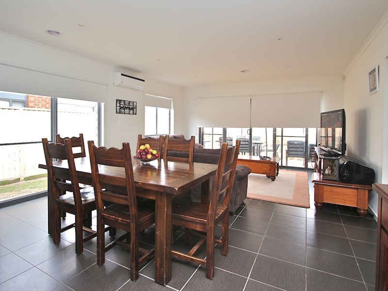 123 Blue Horizons Way, Pakenham VIC 3810