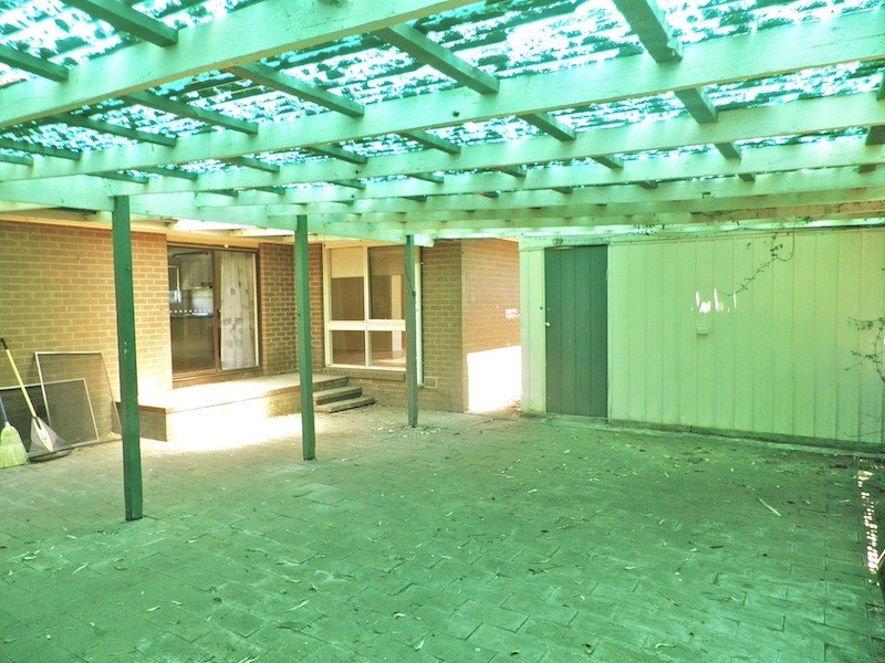 42 Collison Road, Cranbourne East VIC 3977