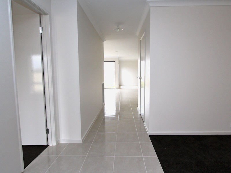 156 Blue Horizons Way, Pakenham VIC 3810