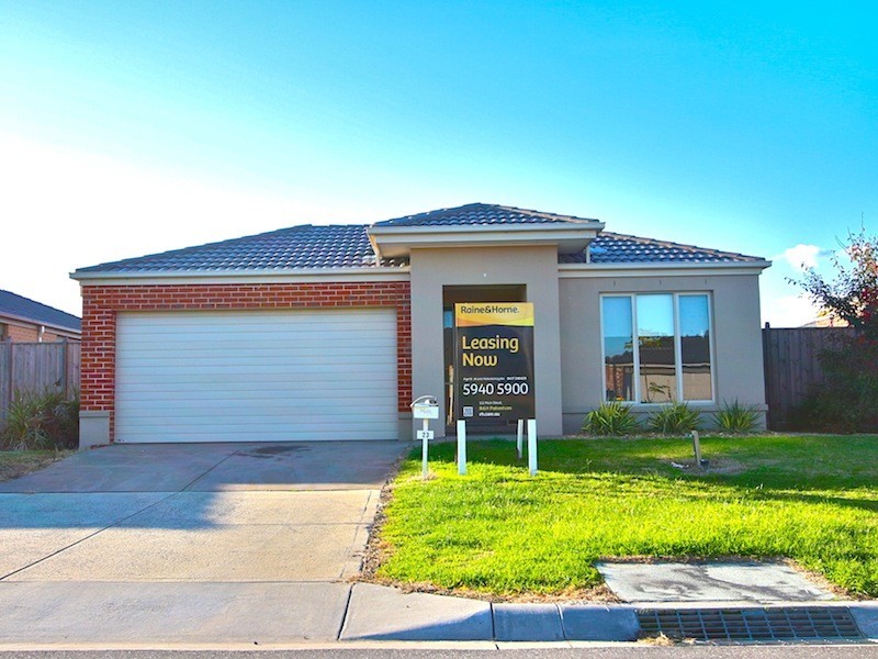 23 Elwood Avenue, Pakenham VIC 3810