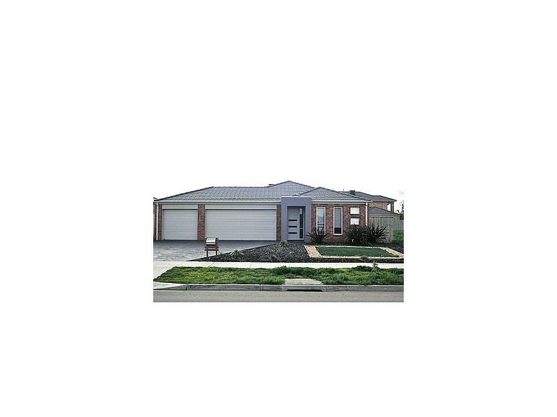 136 Webster Way, Pakenham VIC 3810