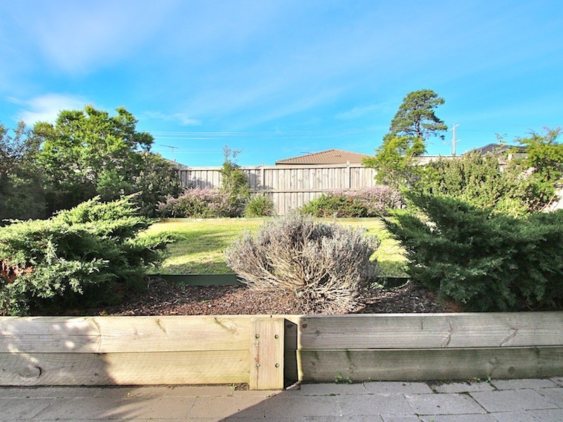 17 Tyrone Avenue, Pakenham VIC 3810