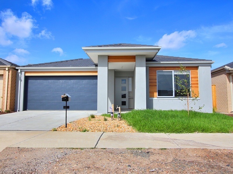 7 Hampshire Street, Officer VIC 3809