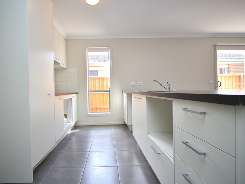 7 Hampshire Street, Officer VIC 3809