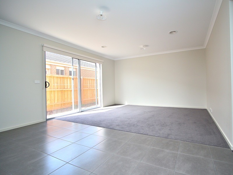 7 Hampshire Street, Officer VIC 3809