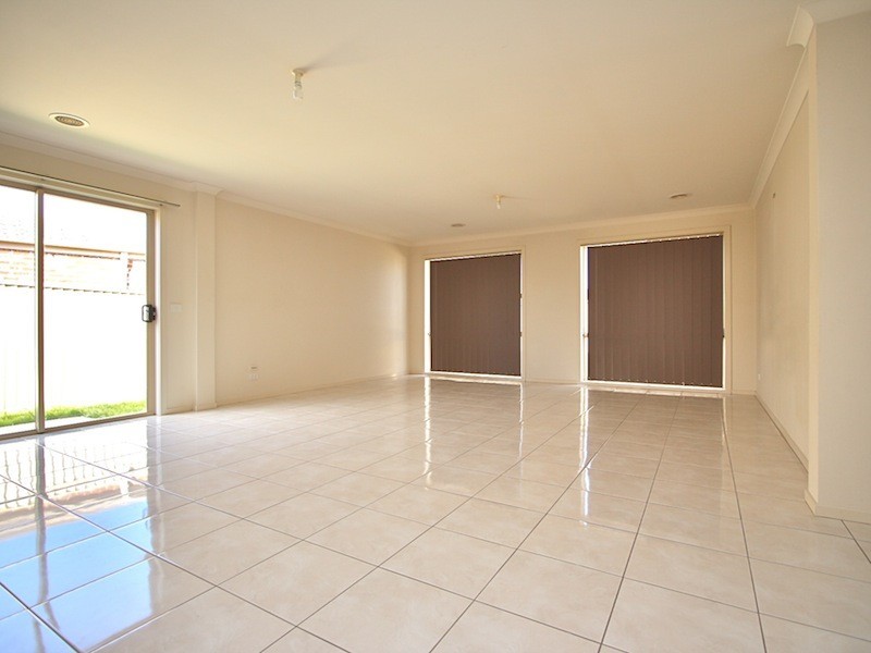 79 Bluehills Boulevard, Pakenham VIC 3810