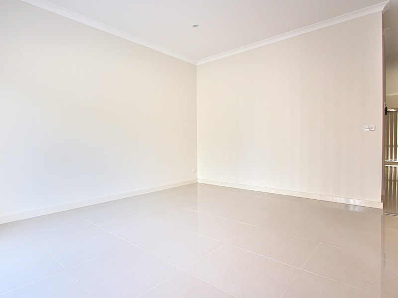 2/72 Lynbrook Boulevard, Lynbrook VIC 3975