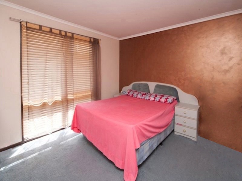 25/7-9 Denise Court, Narre Warren VIC 3805