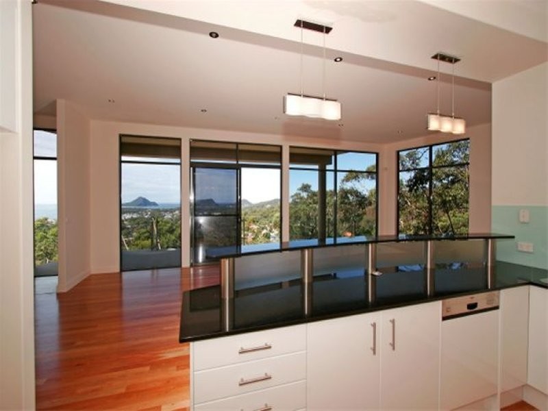 21A Tareebin Road, Nelson Bay NSW 2315