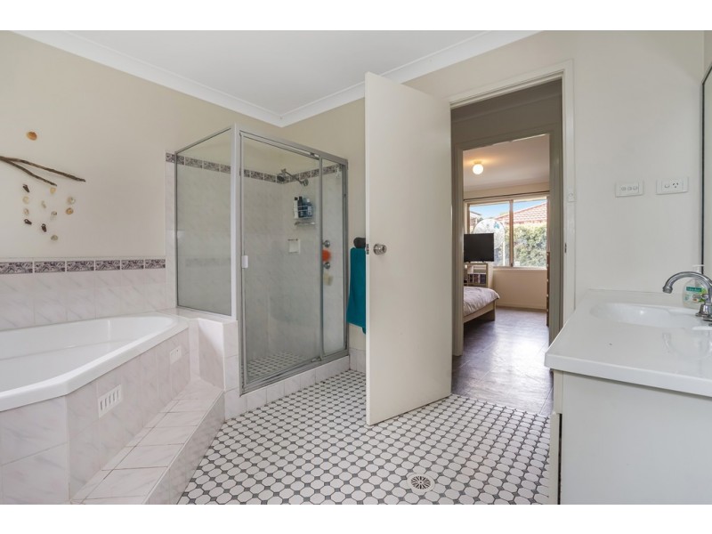 6 Anglers Drive, Anna Bay NSW 2316