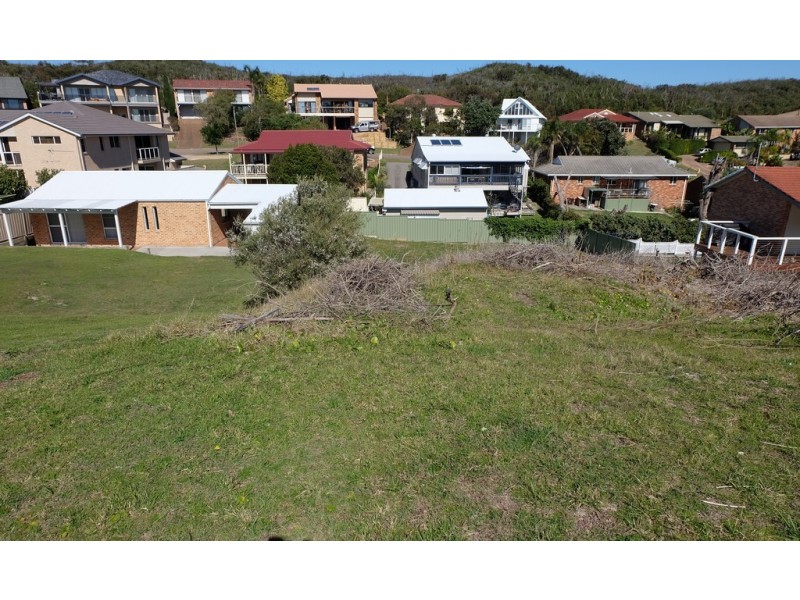 47 Squire Street, Fingal Bay NSW 2315