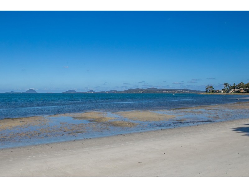 4/33 Soldiers Point Road, Soldiers Point NSW 2317