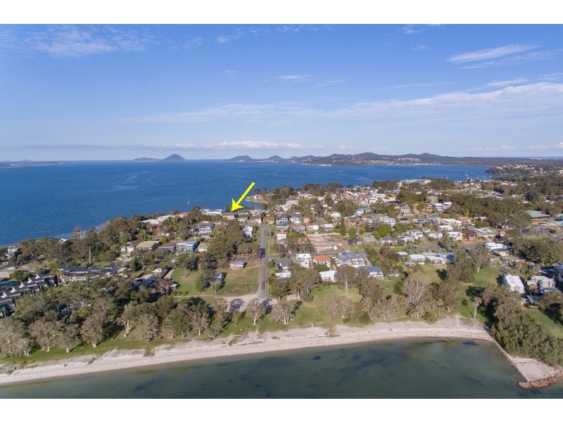 32 Vista Avenue, Soldiers Point NSW 2317