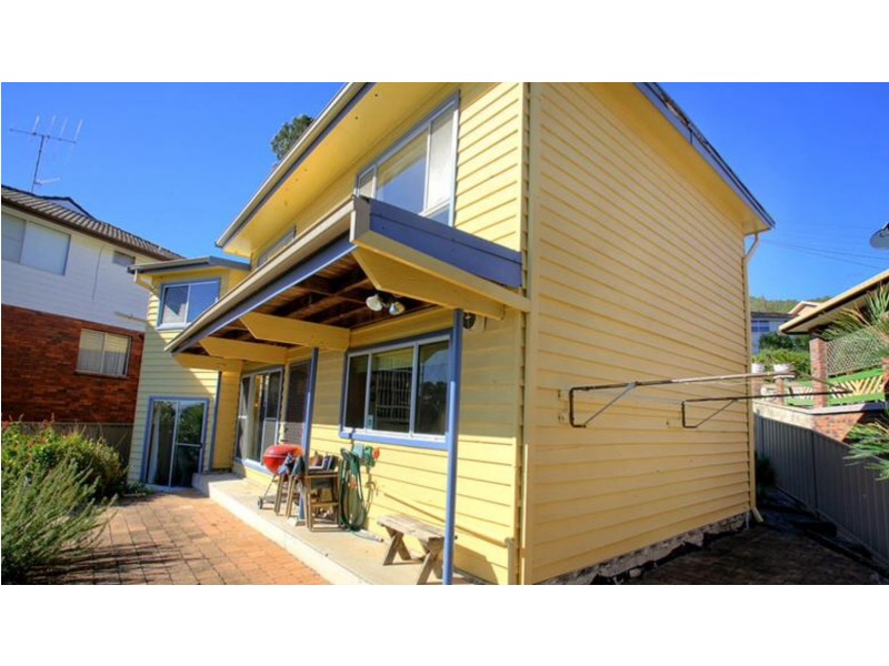 12 Tallean Road, Nelson Bay NSW 2315